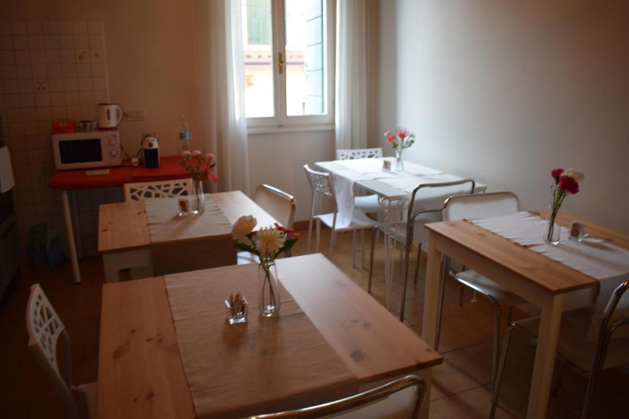 Casa Roma Rooms Падуя Экстерьер фото